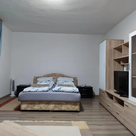 Hatinac Apartment Bihac
